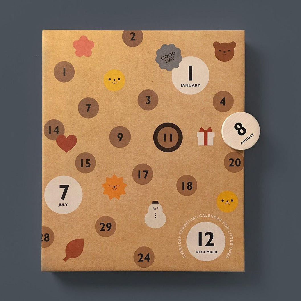 Moon Picnic My Calendar-felix & mina