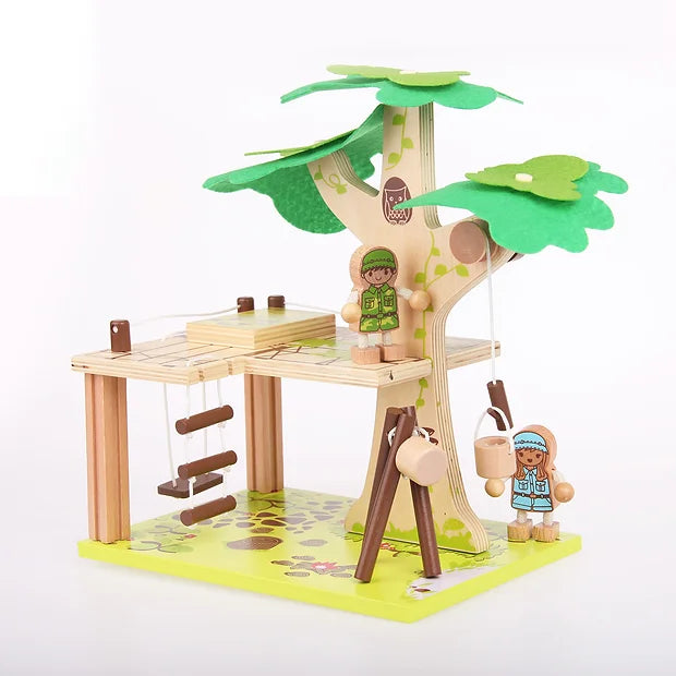 UDEAS - QPack - Tree house-felix & mina