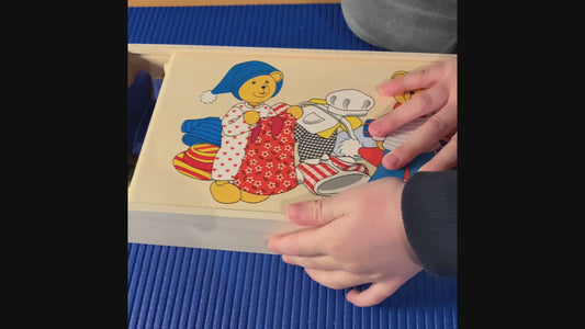 goki flexible puppets mouse dress-up box, Lia and Luca